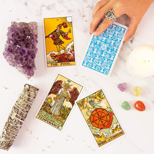 The Original Rider Waite Tarot Deck: 78 beautifully illustrated cards and instructional booklet