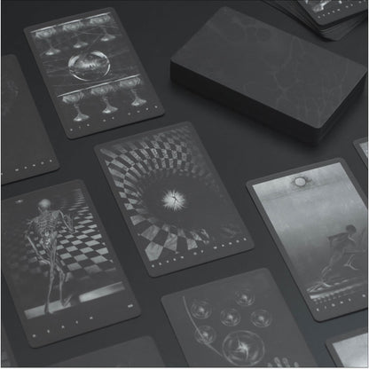 Da Brigh Black Tarot Deck