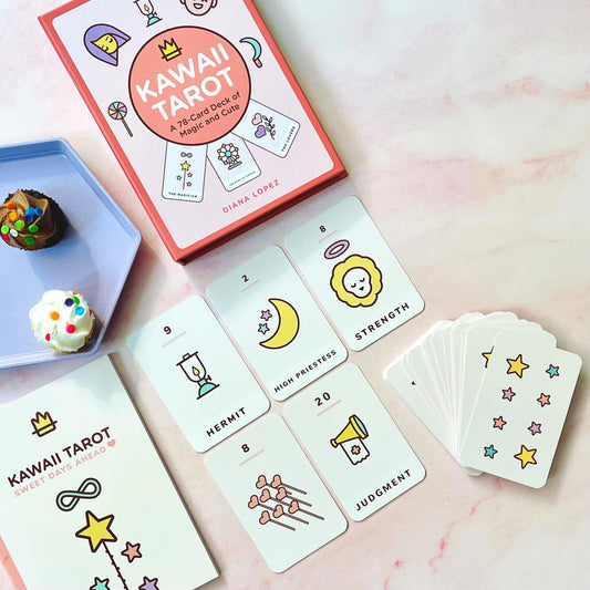 Kawaii Tarot: A 78-Card Deck of Magic and Cute